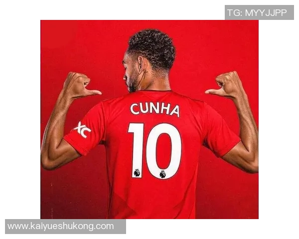 足球巨星突传病情消息引发球迷担忧健康状况成热议焦点 足球巨星突传病情消息引发球迷担忧健康状况成热议焦点