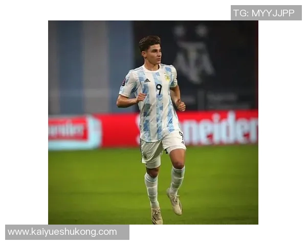 全球最帅五大足球球星照片盘点 每一位都是视觉盛宴 全球最帅五大足球球星照片盘点 每一位都是视觉盛宴