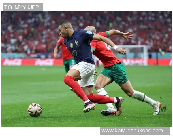 怪物足球球星逆天崛起震撼赛场再掀绿茵狂潮