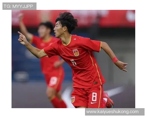 足球归国球星纷纷回归为中国足球注入新活力，未来潜力巨大